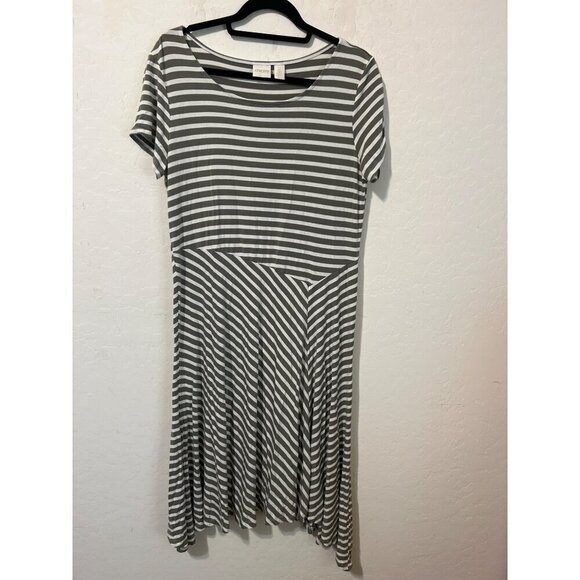 Chico's Sz 2 (US L 12) Grey Green Striped Stretchy Tee Shirt Dress Beachy - Picture 2 of 7